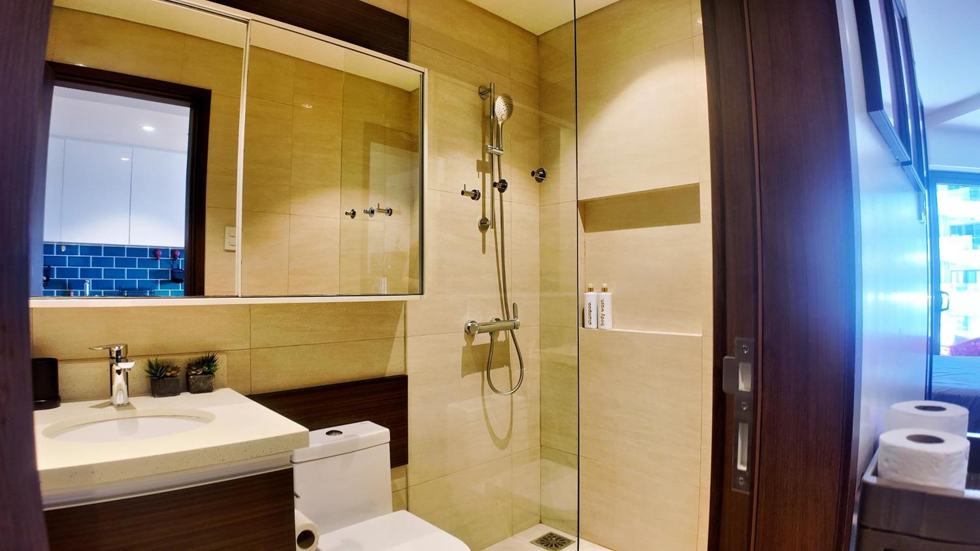 Dominiks Pink Dream Studio Balcony Ocean View Balcony Fast-Wifi At Tambuli Resort High Floor Lapu-Lapu City Exterior photo