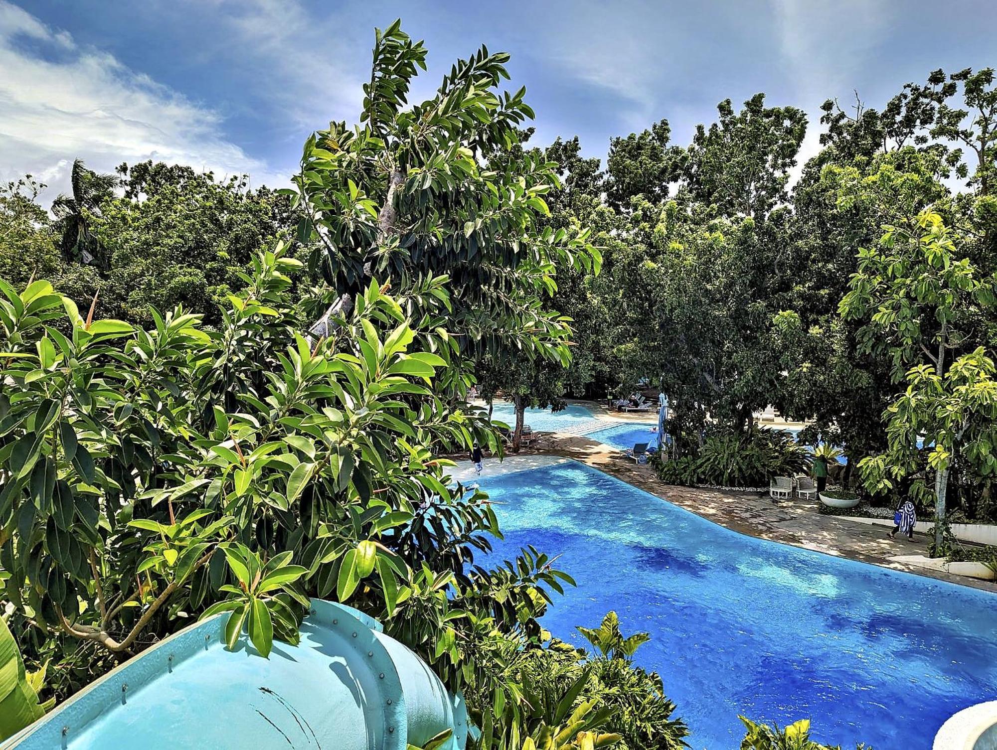 Dominiks Pink Dream Studio Balcony Ocean View Balcony Fast-Wifi At Tambuli Resort High Floor Lapu-Lapu City Exterior photo